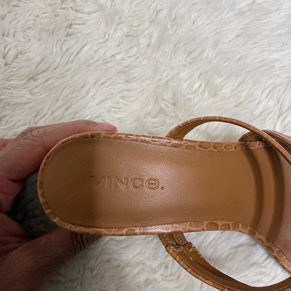 VINCE Elita Tan Croc-Embossed Calfskin Slide Sandal Tan Size 6 Minimalist Luxury - Picture 8 of 13